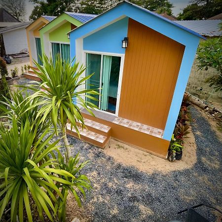 Ozone Beach House Koh Lanta Exterior photo
